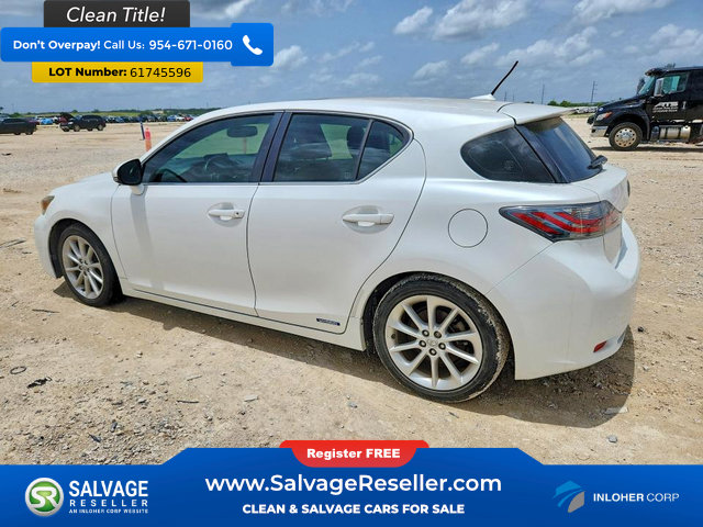 Used 2013 Lexus CT 200h w/ Premium Pkg w/Navigation FWD image 3