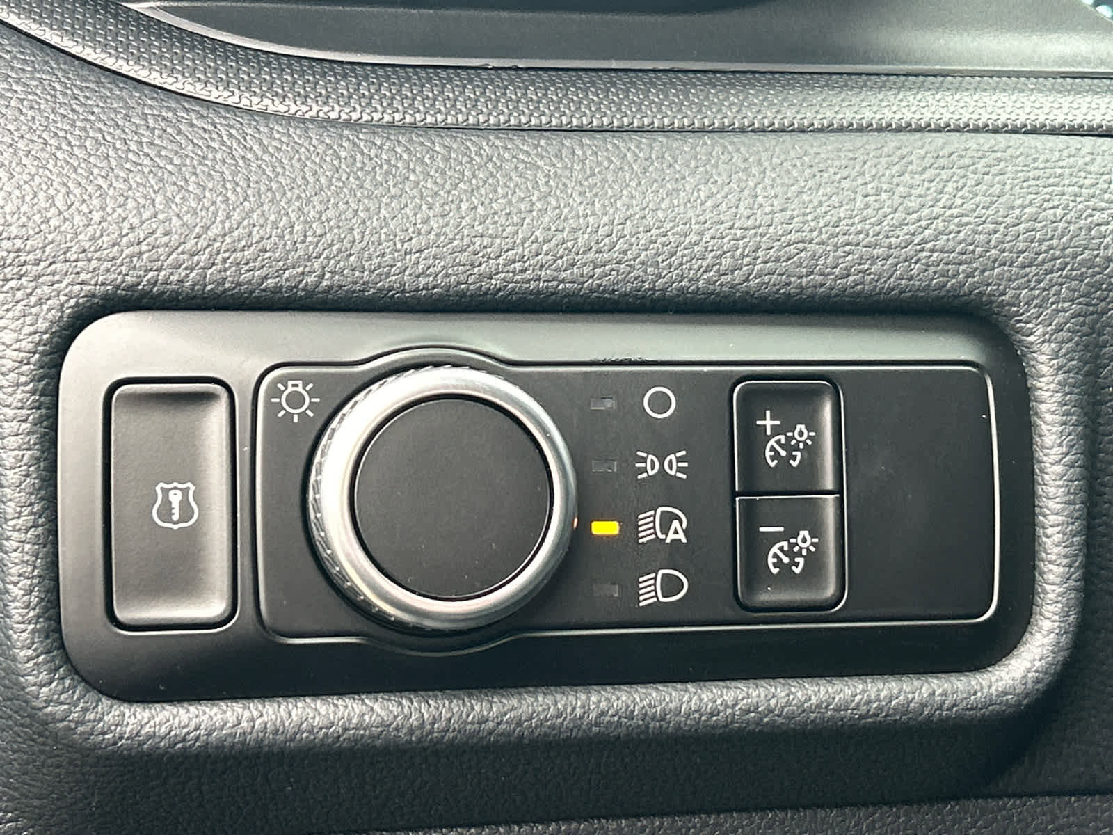 New 2026 Ford Explorer w/ Ready For The Road Package image 17