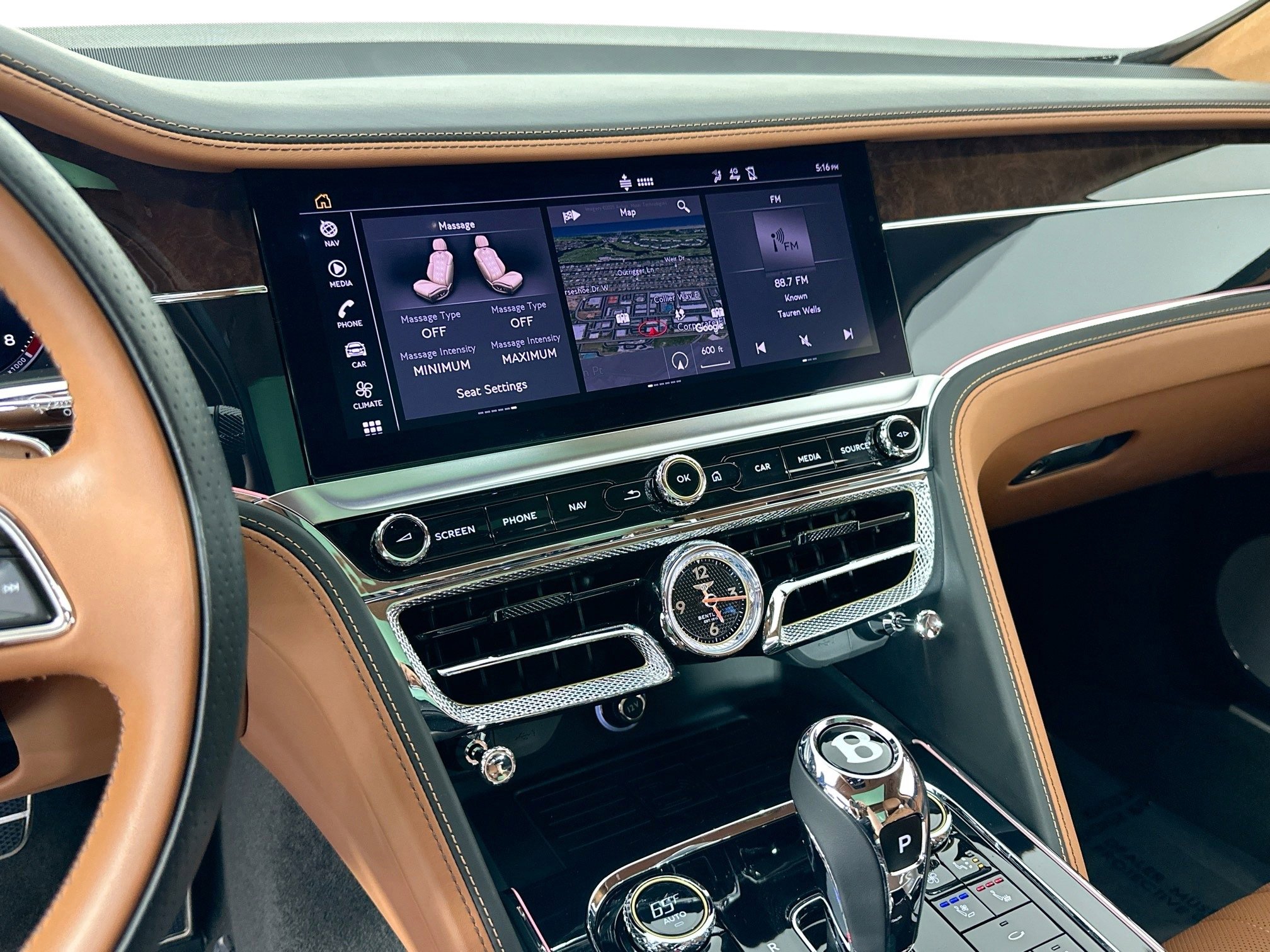 Certified 2024 Bentley Flying Spur W12 image 15