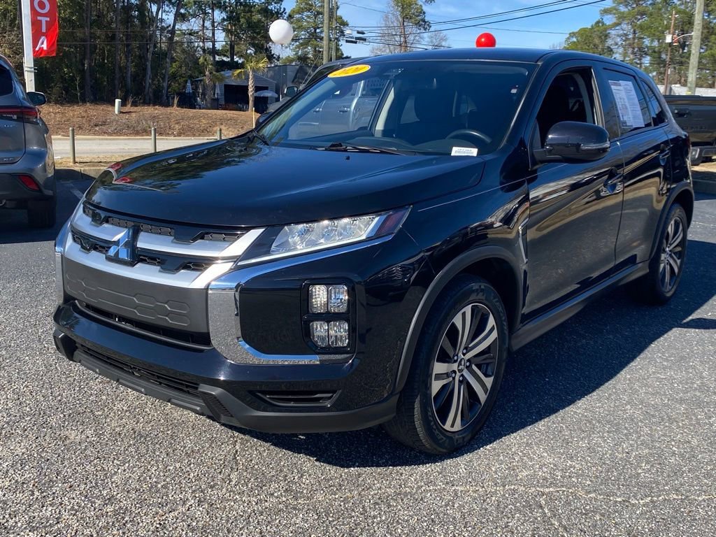 Used 2020 Mitsubishi Outlander Sport SE image 2