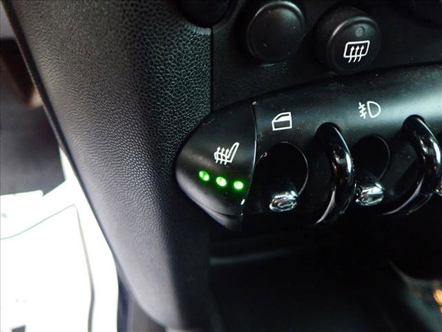 Used 2011 MINI Cooper Clubman S image 18