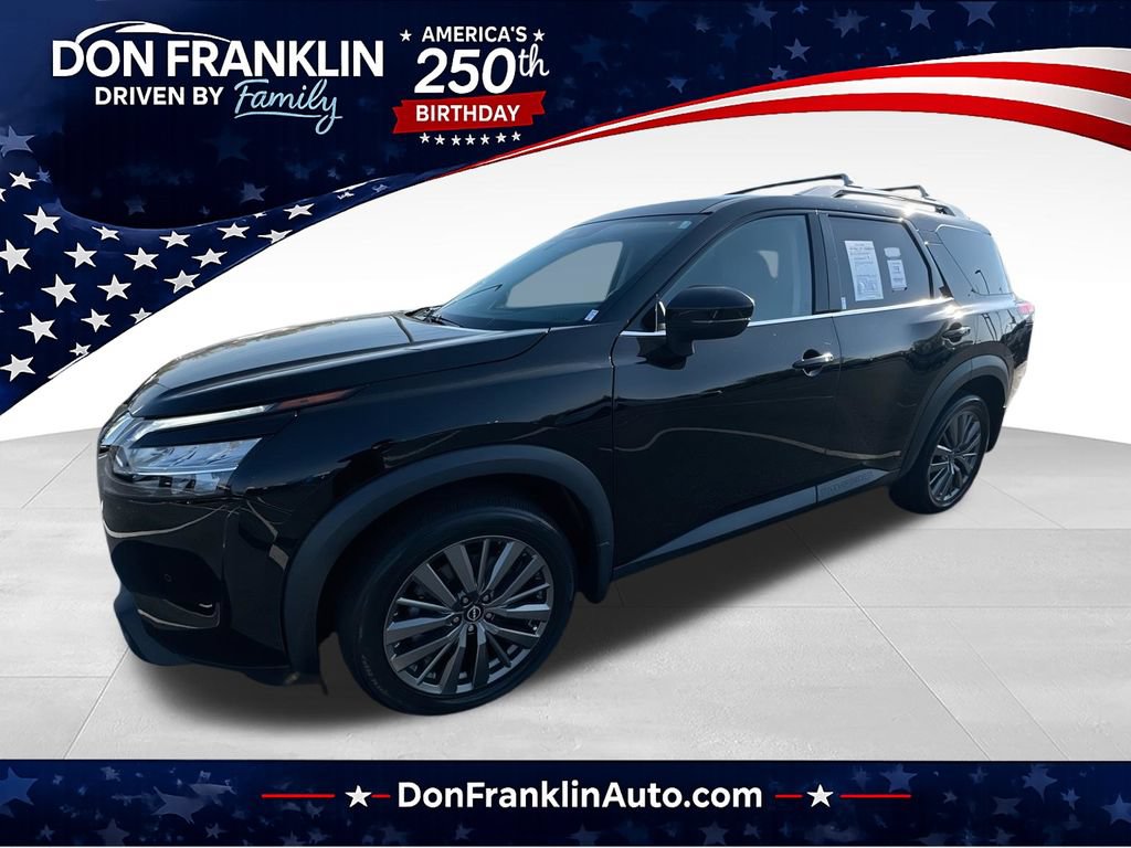 Used 2023 Nissan Pathfinder SL w/ SL Premium Package