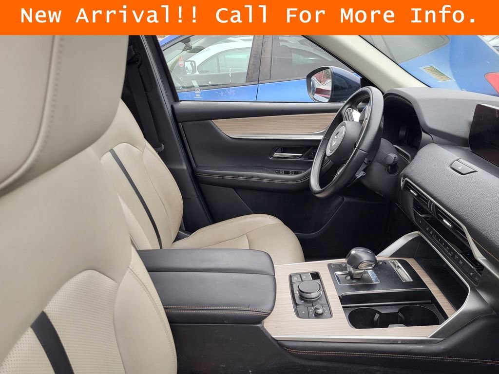 Used 2024 MAZDA CX-90 Plug-In Hybrid w/ Preferred image 11