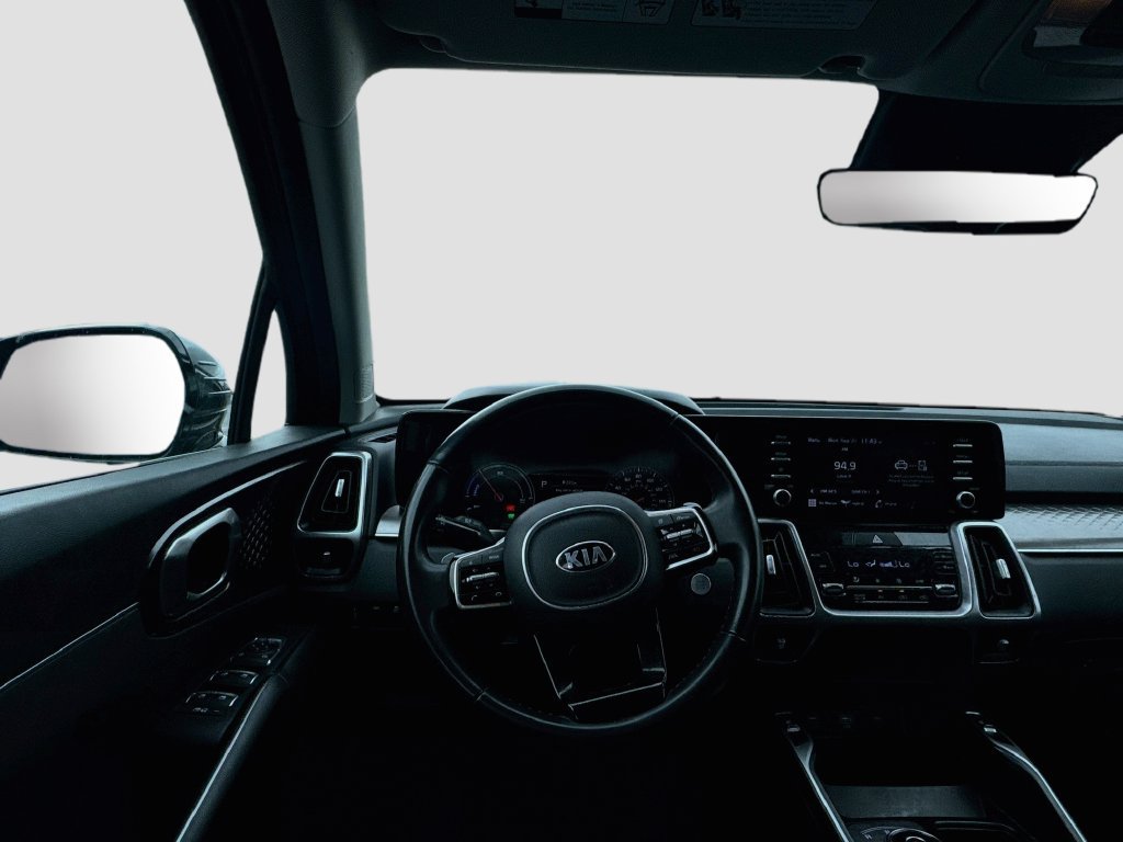 Used 2021 Kia Sorento S FWD image 19