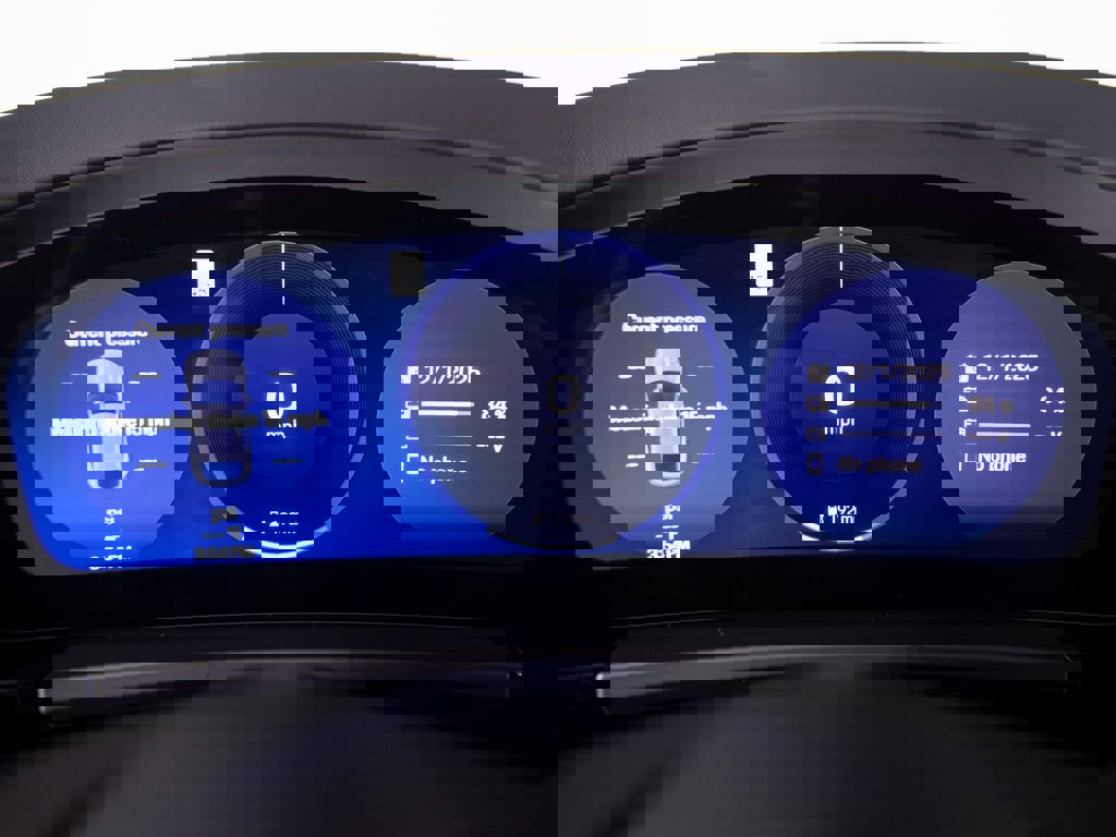 New 2025 Porsche Macan 4S Electric image 18