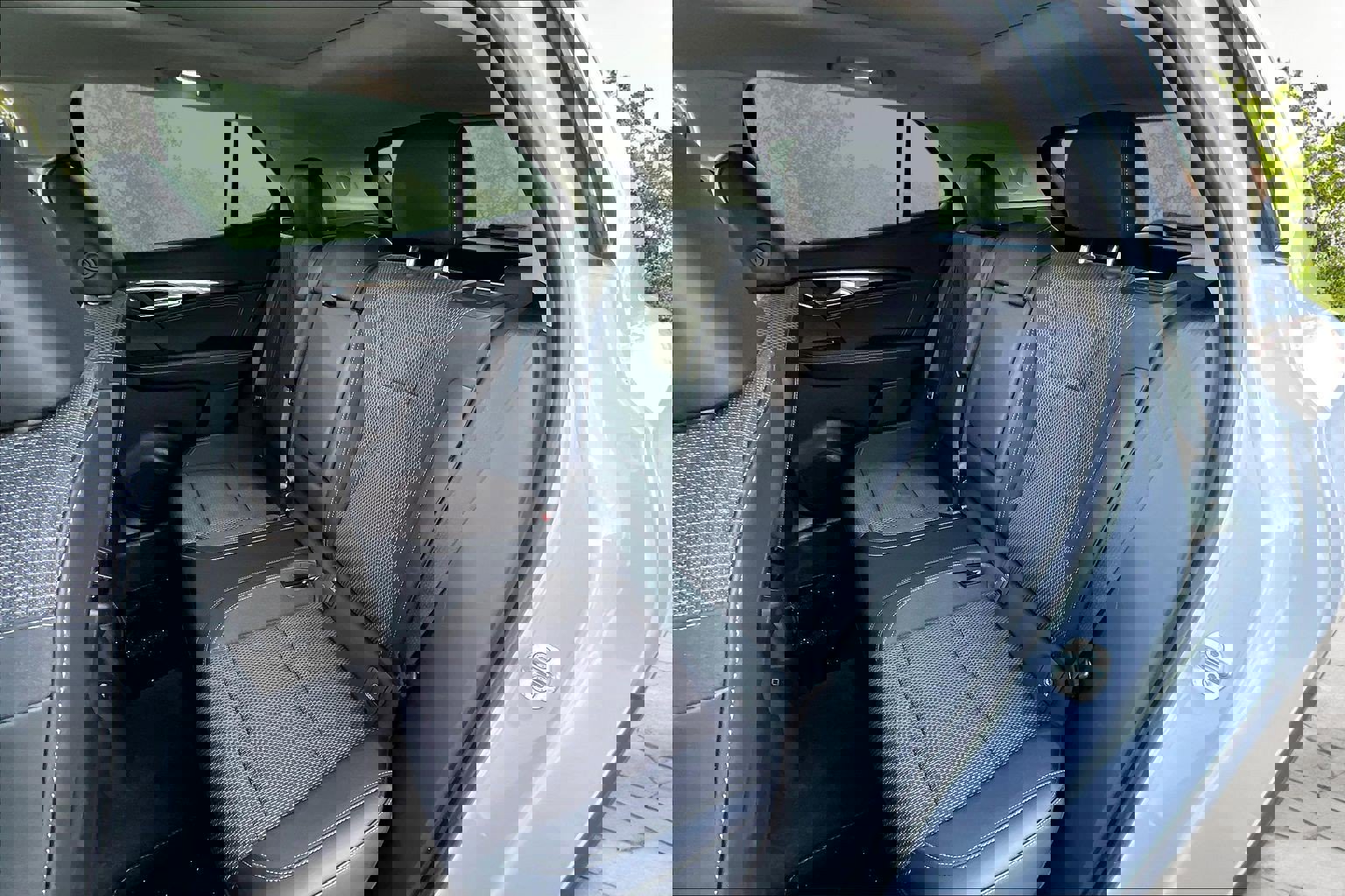 Used 2022 Buick Envision Preferred w/ Safety Package image 26