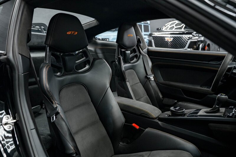 Used 2022 Porsche 911 GT3 RWD image 33