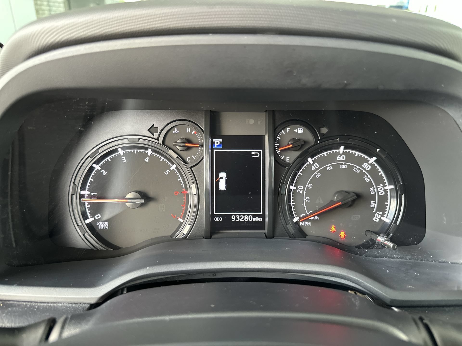 Used 2022 Toyota 4Runner SR5 Premium w/ Moonroof Package RWD image 11