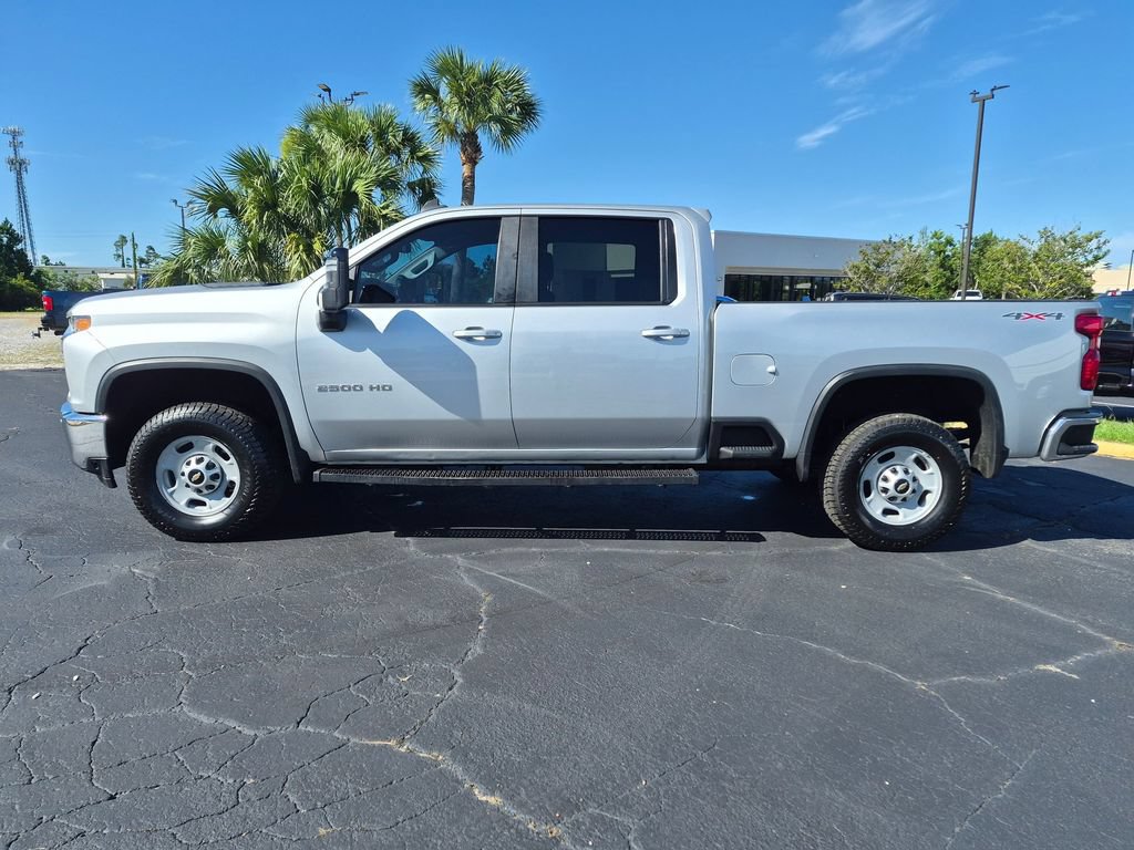 Used 2021 Chevrolet Silverado 2500 LT w/ All Star Edition AWD/4WD image 9