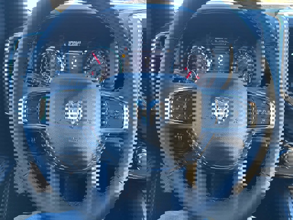 New 2026 RAM 1500 4x4 Crew Cab image 20