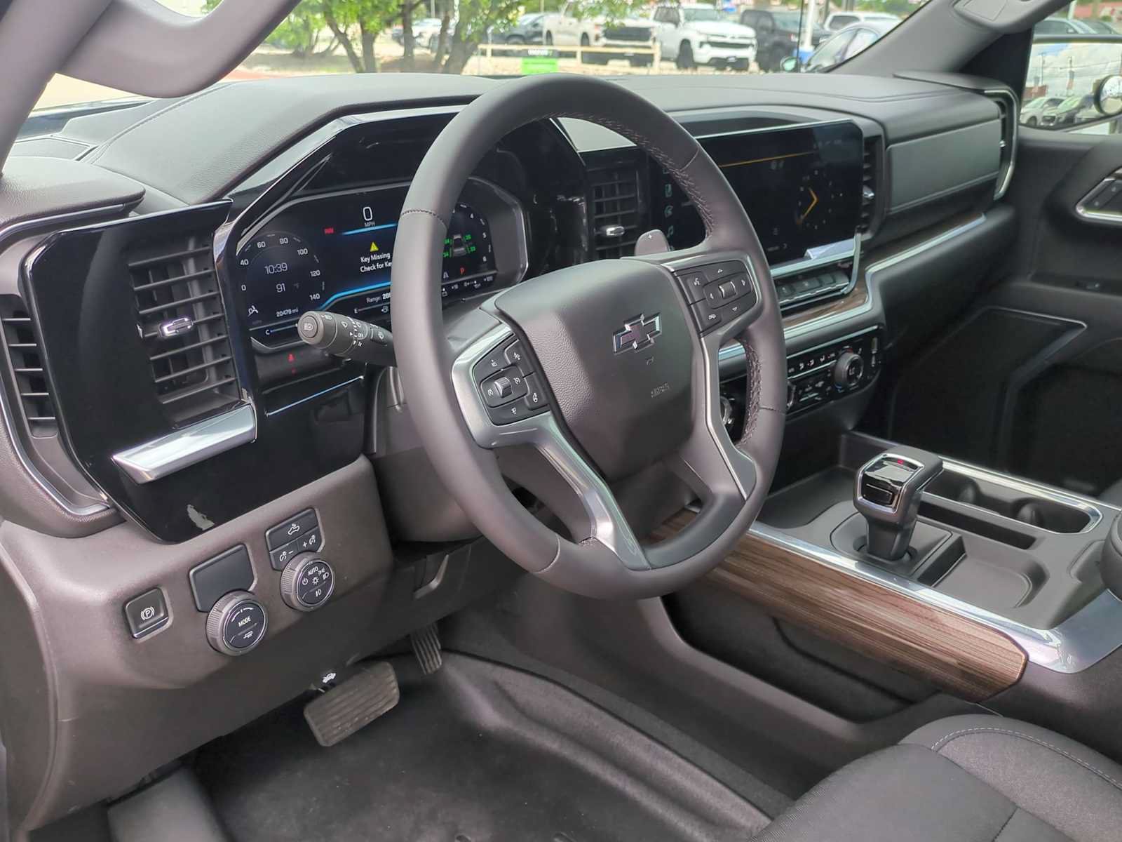 Used 2022 Chevrolet Silverado 1500 RST RWD image 10