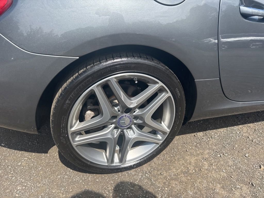 Used 2016 Mercedes-Benz SLK 300 image 28