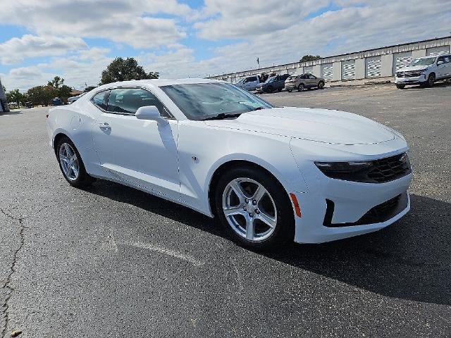Used 2023 Chevrolet Camaro LT RWD image 10