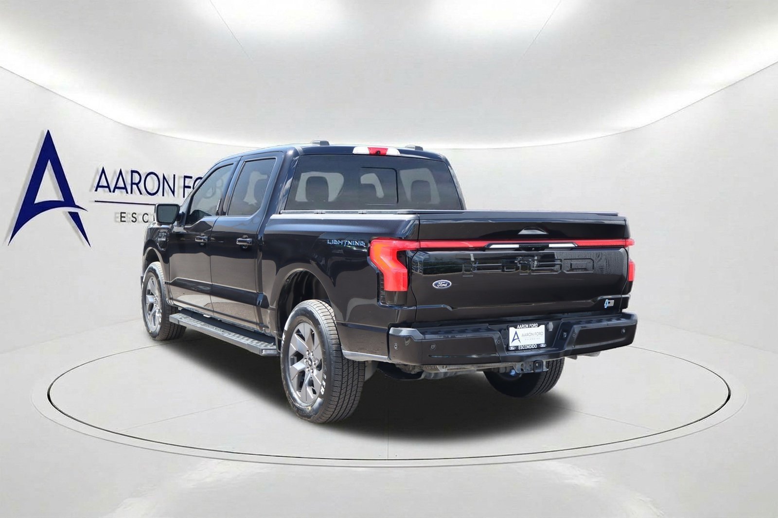 Used 2023 Ford F150 Lightning Lariat w/ Equipment Group 511A High AWD/4WD image 7