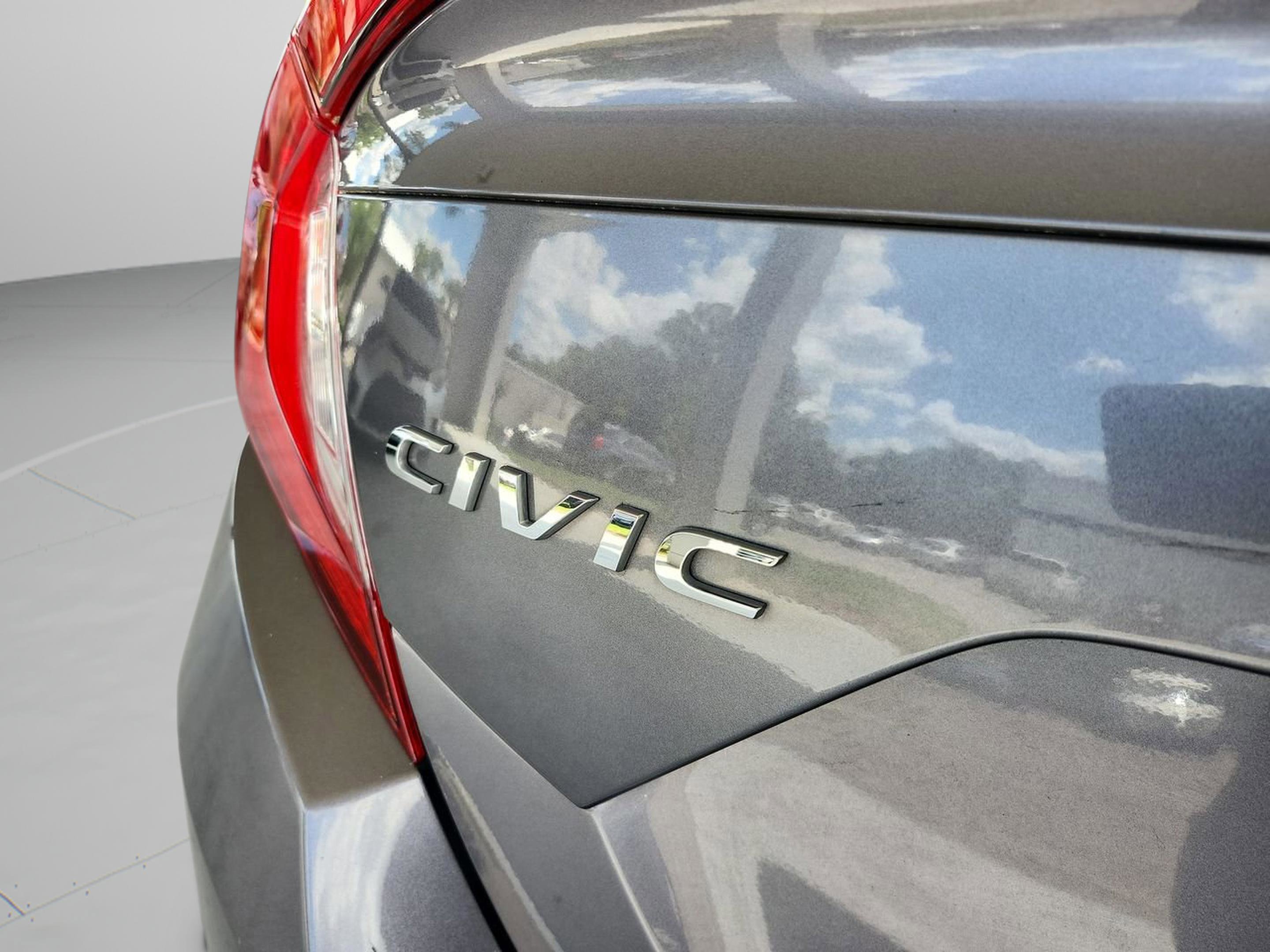 Used 2021 Honda Civic EX image 31
