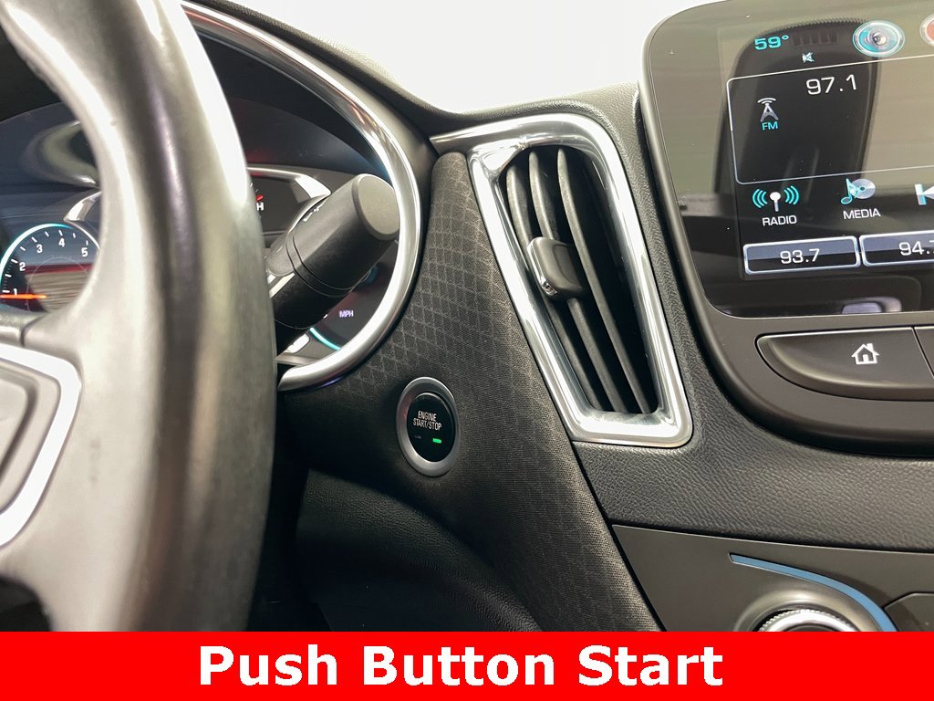 Used 2018 Chevrolet Malibu LT w/ Redline Edition image 6