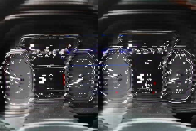 Used 2021 GMC Sierra 1500 AT4 w/ AT4 Premium Package image 10