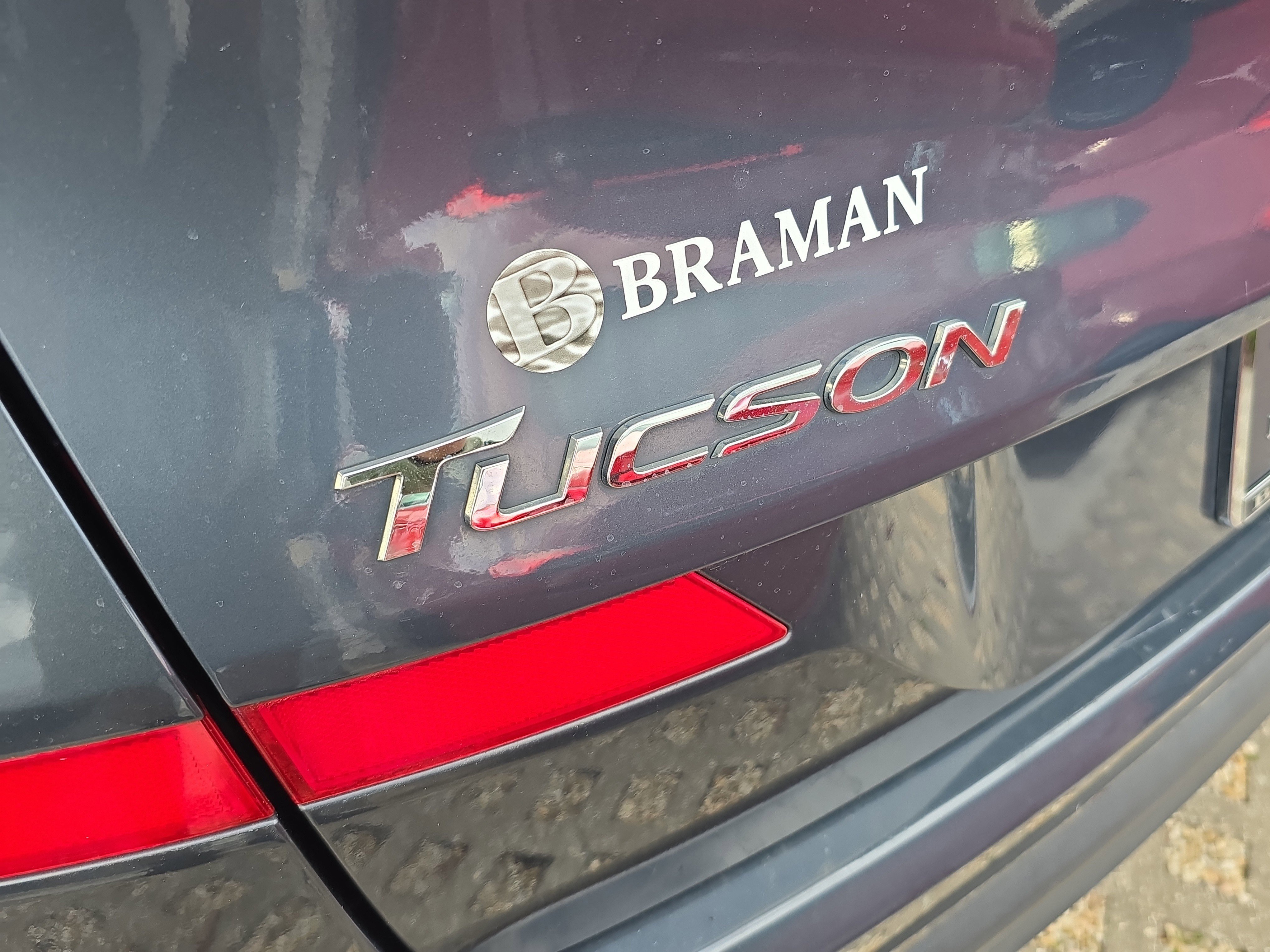 Used 2019 Hyundai Tucson SE image 5