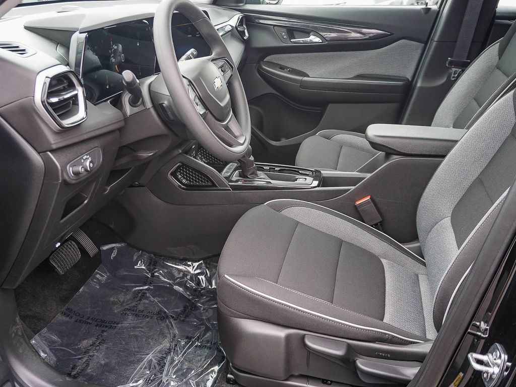 New 2026 Chevrolet TrailBlazer LS w/ LS Confidence Package FWD image 17