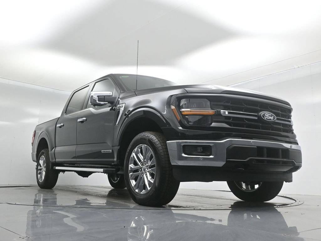 New 2025 Ford F150 XLT w/ Equipment Group 303A High image 44