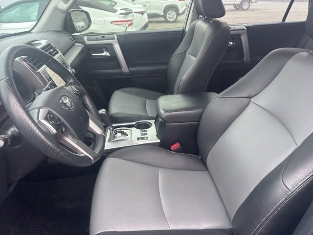 Used 2023 Toyota 4Runner SR5 Premium image 10