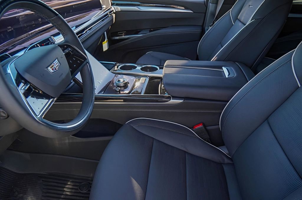 New 2025 Cadillac Escalade Sport w/ Touring Package AWD/4WD image 8