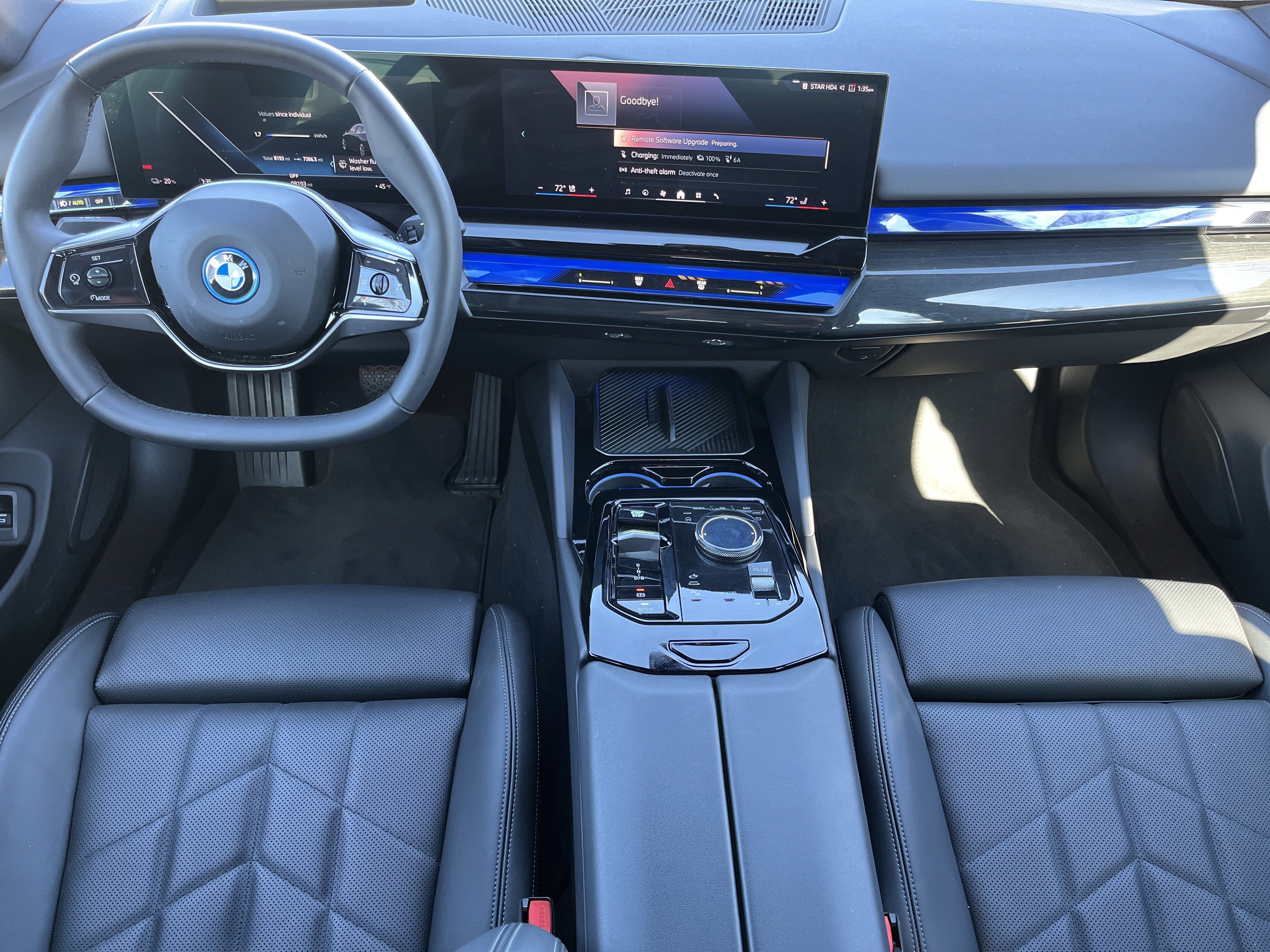 Used 2024 BMW i5 eDrive40i image 3