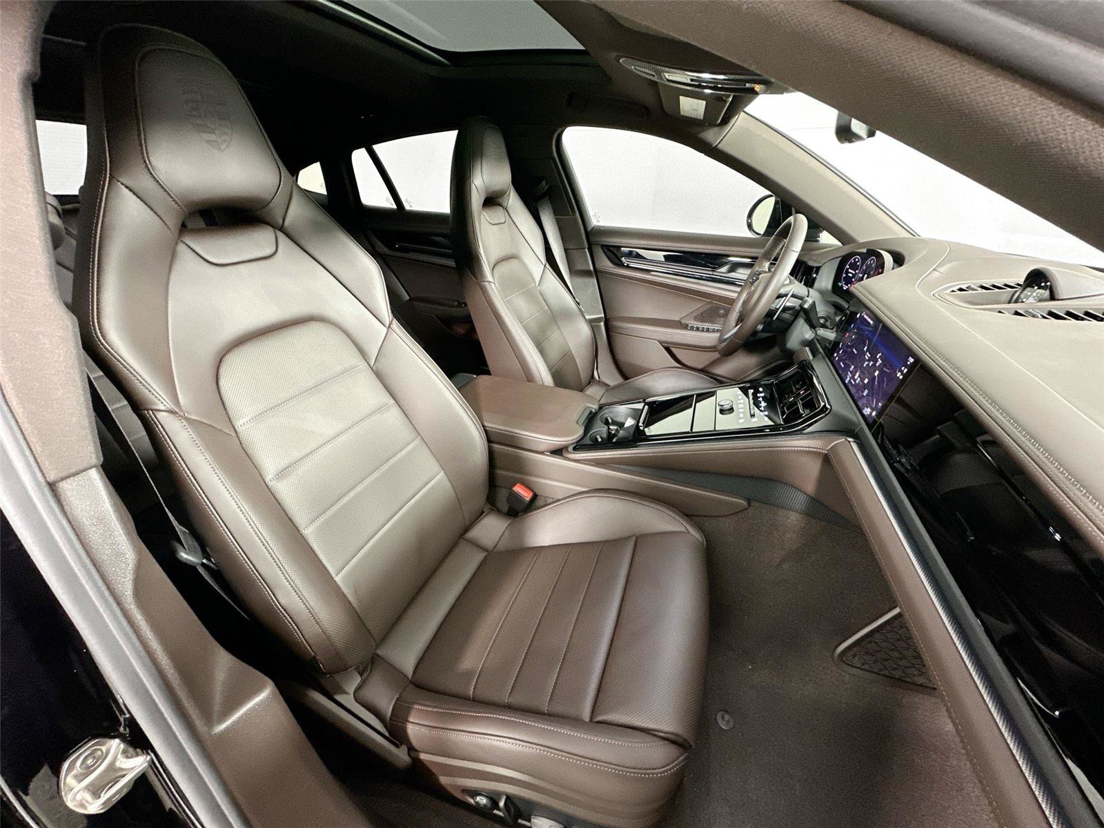 Certified 2026 Porsche Panamera 4 AWD/4WD image 28
