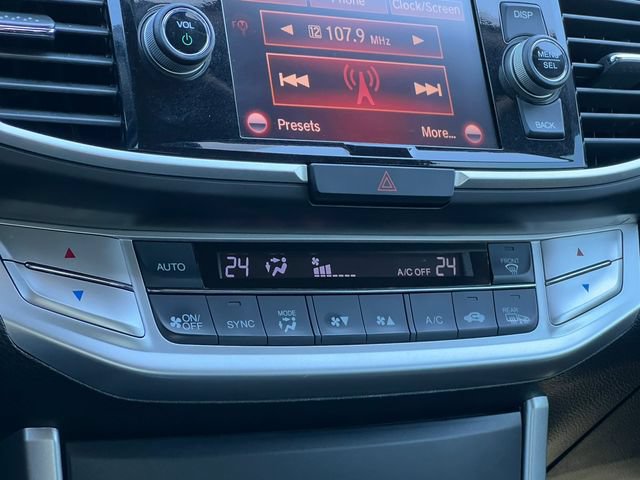 Used 2014 Honda Accord EX-L image 26