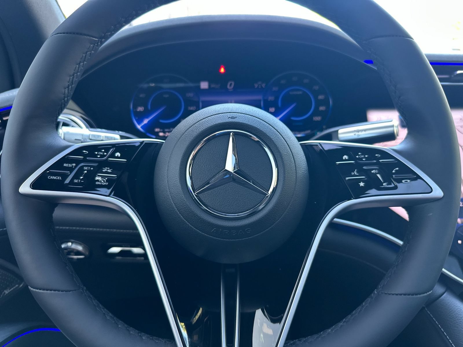 New 2026 Mercedes-Benz EQS 400 4MATIC SUV image 26