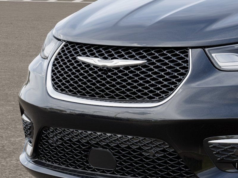 New 2026 Chrysler Pacifica Select FWD image 11