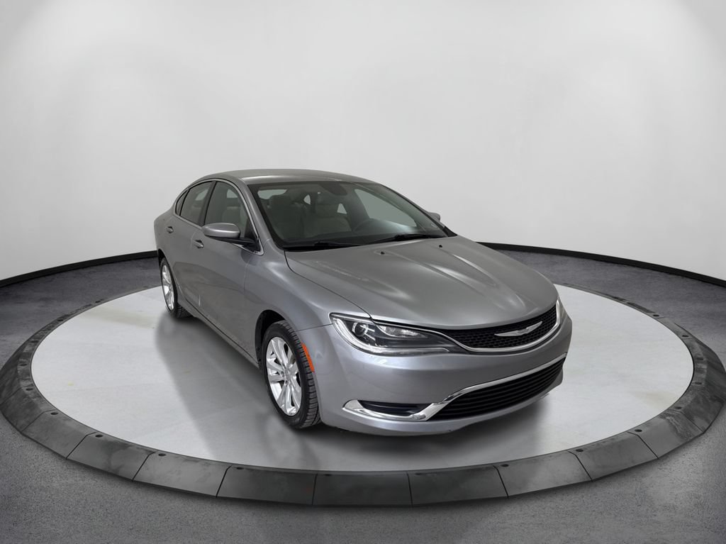Used 2017 Chrysler 200 Limited Platinum FWD image 3