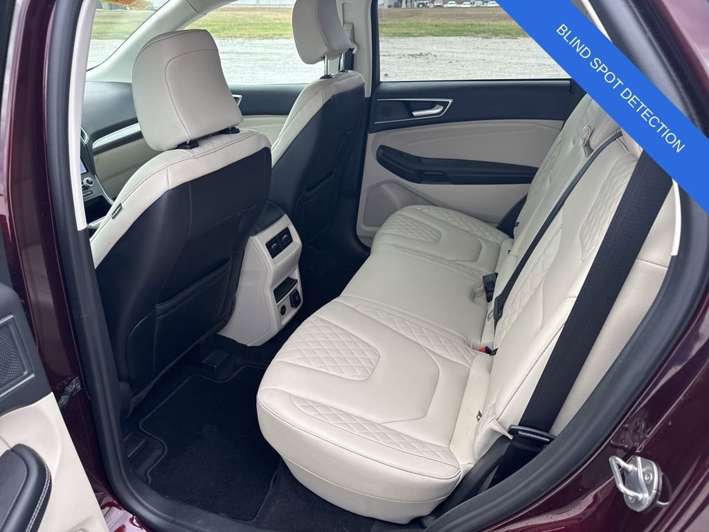 Used 2024 Ford Edge Titanium image 17