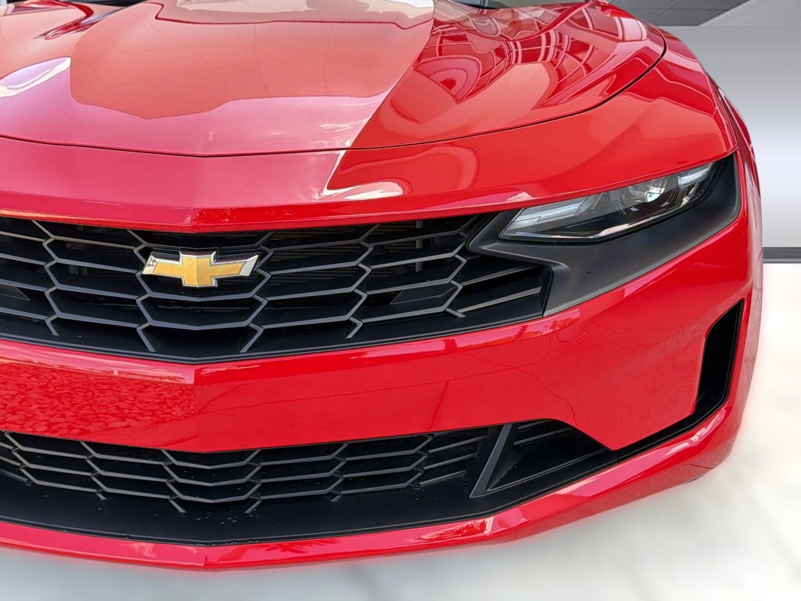 Used 2020 Chevrolet Camaro LT image 11