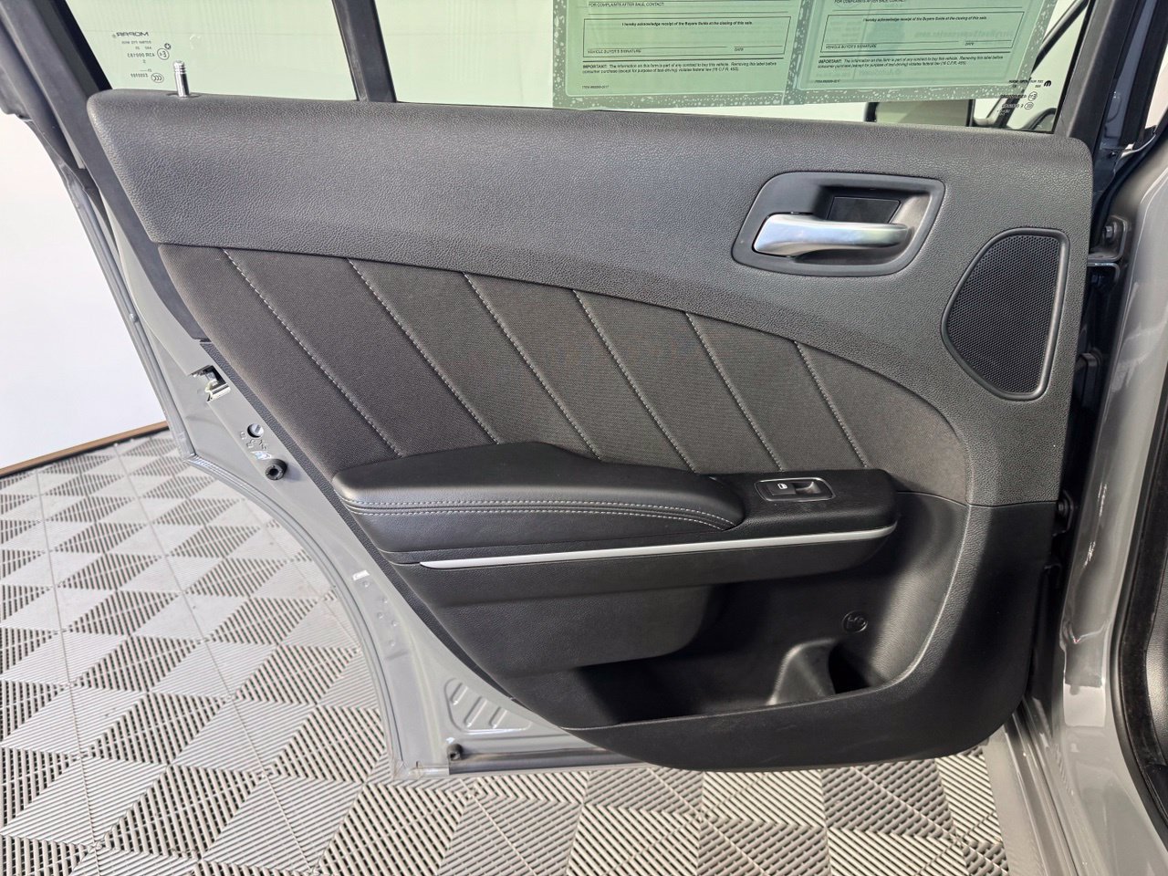 Used 2023 Dodge Charger R/T w/ Harman/Kardon Audio Group RWD image 19
