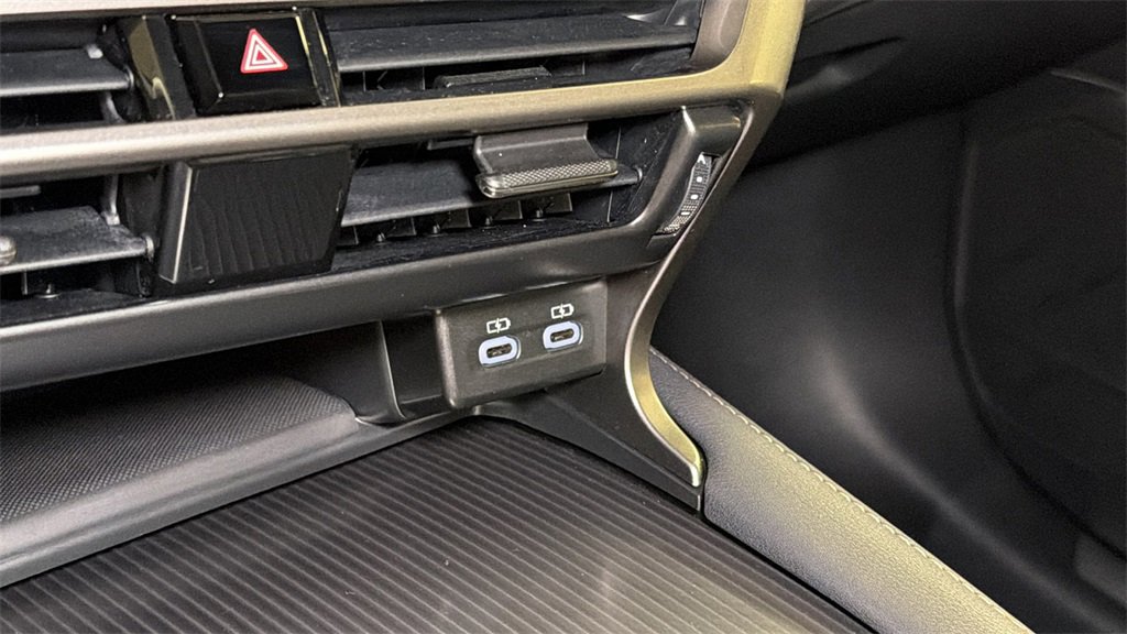 Certified 2024 Lexus RX 350 F Sport image 30