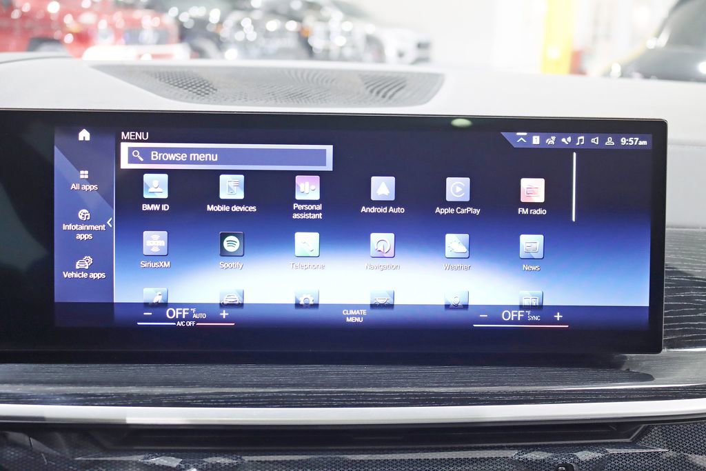 Used 2023 BMW X7 xDrive40i w/ M Sport Package image 21