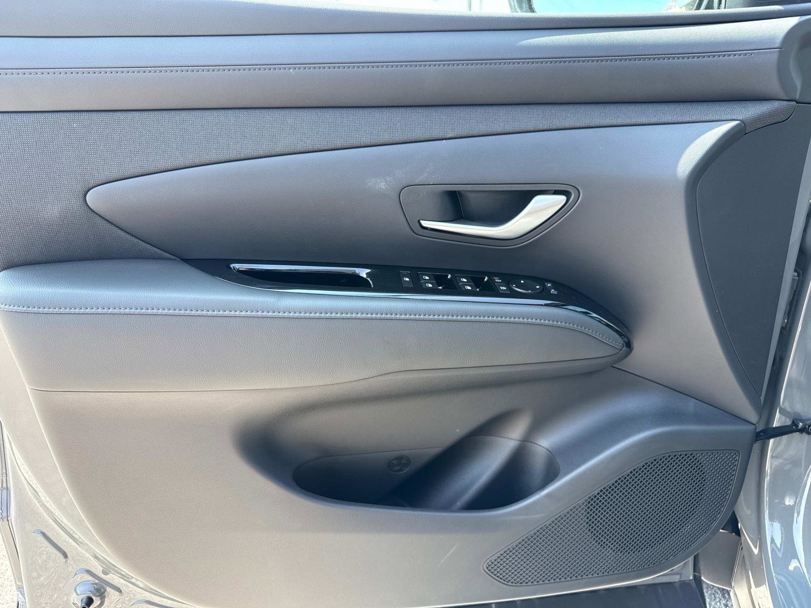 New 2025 Hyundai Santa Cruz XRT image 8