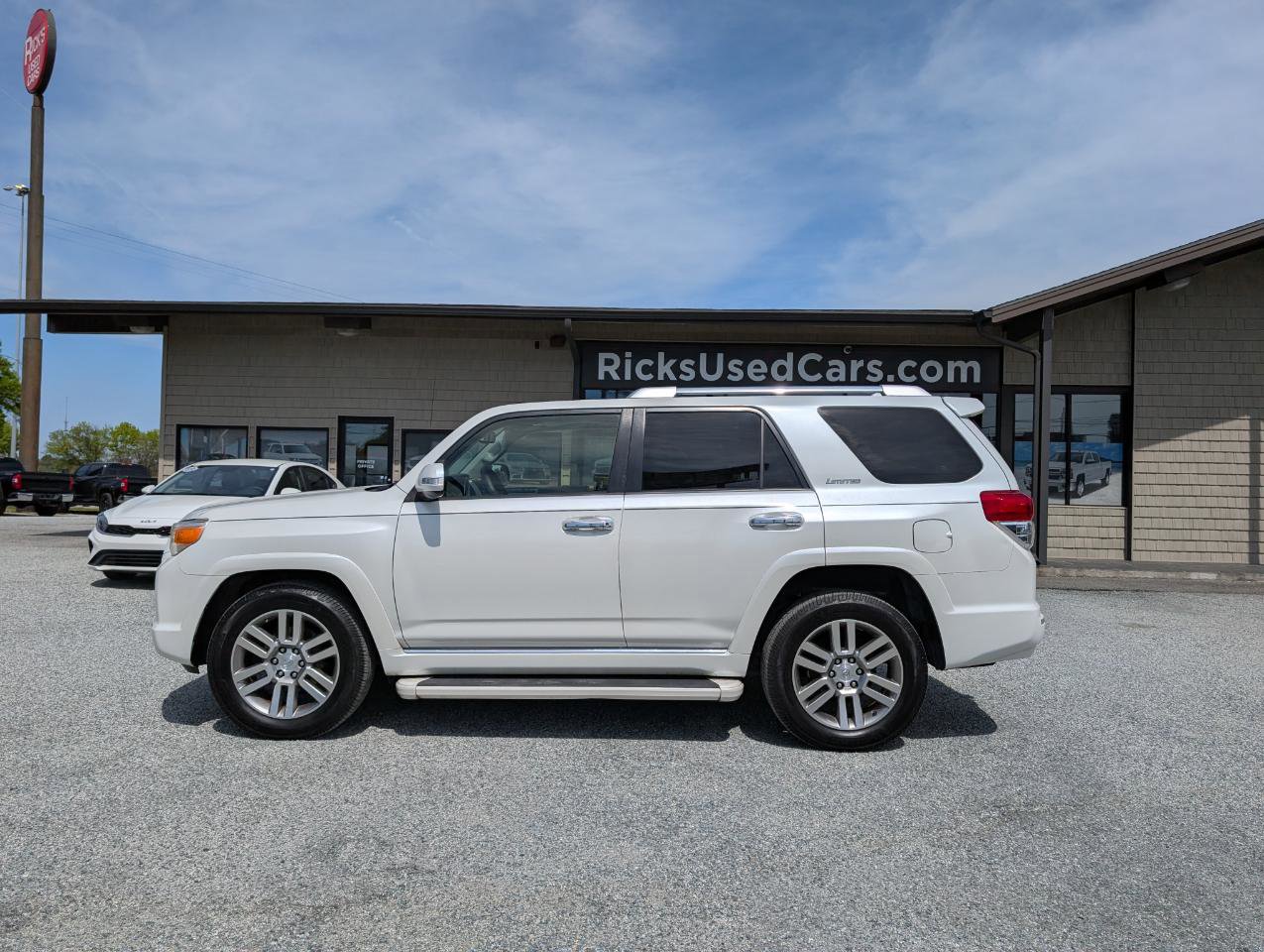 Used 2012 Toyota 4Runner Limited image 11