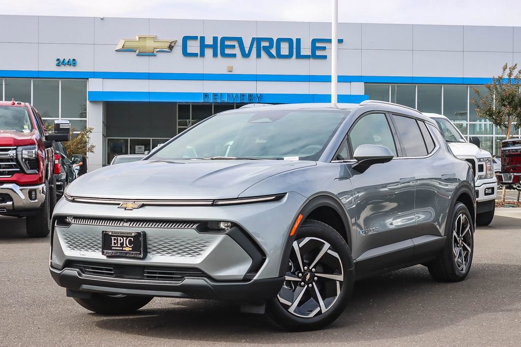 New 2026 Chevrolet Equinox EV LT image 1