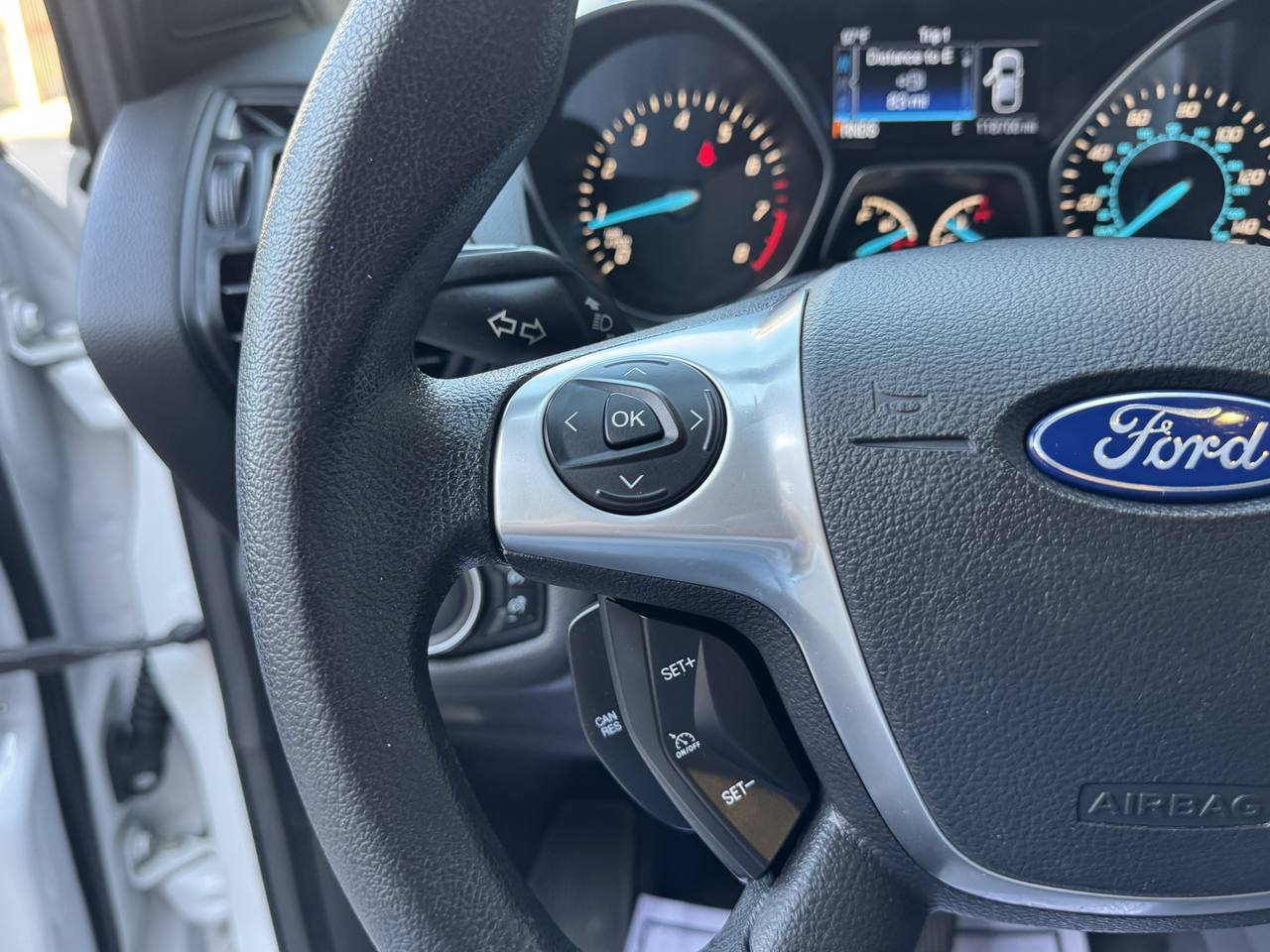 Used 2016 Ford Escape SE AWD/4WD image 20