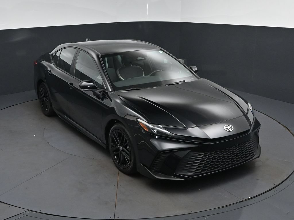Used 2025 Toyota Camry SE