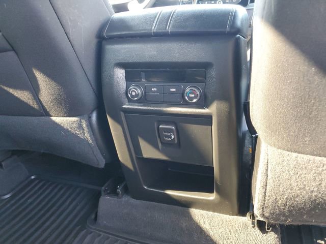 Certified 2023 Chevrolet Traverse LT FWD image 20