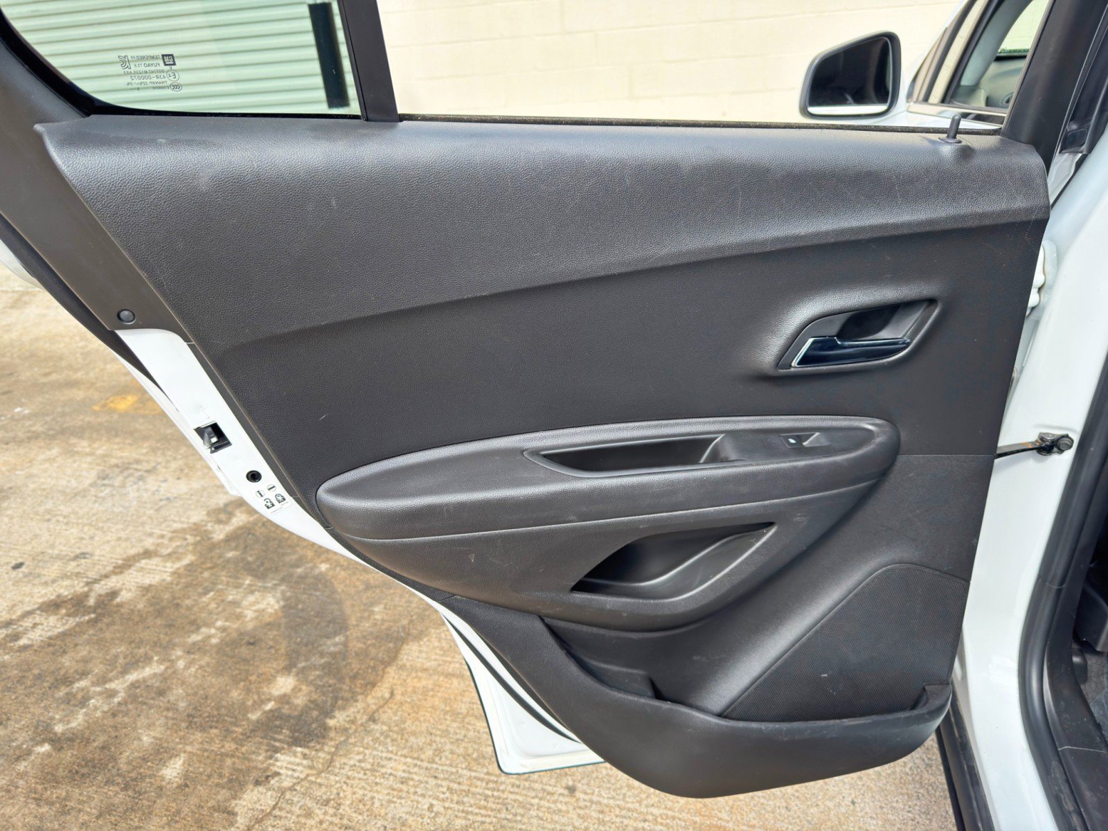 Used 2019 Chevrolet Trax LT w/ LT Convenience Package FWD image 37