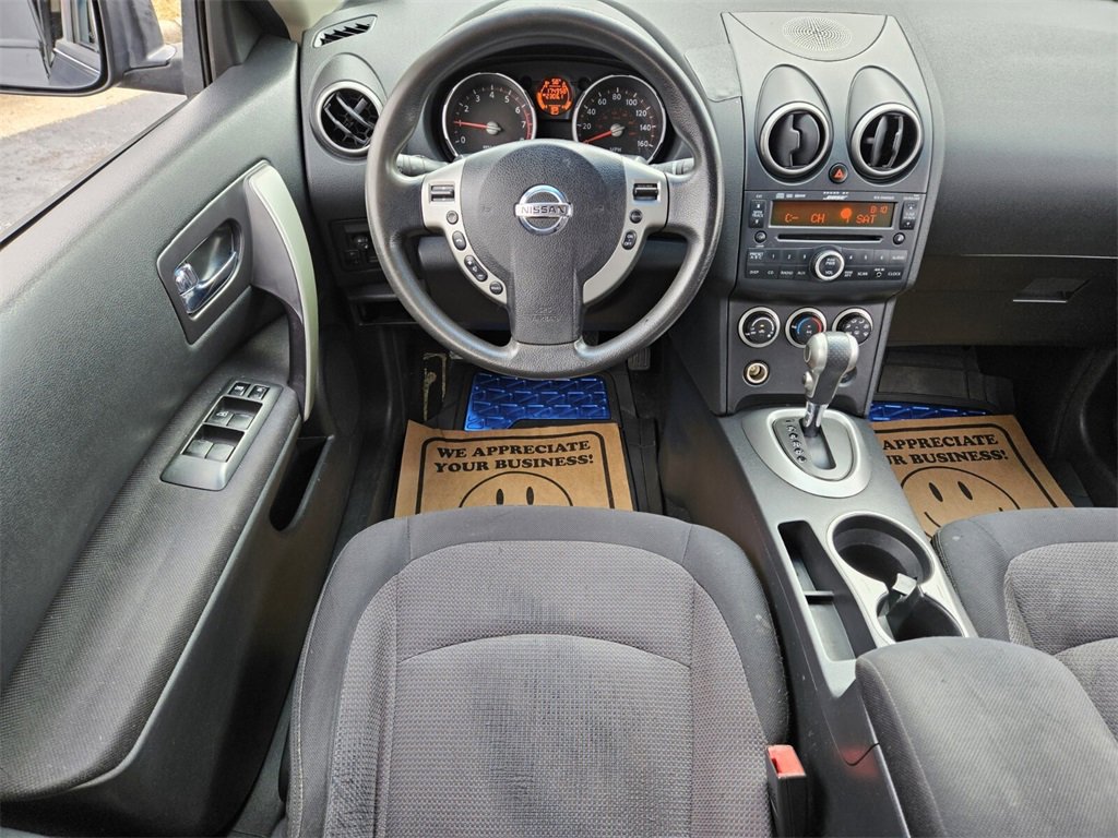 Used 2010 Nissan Rogue SL w/ Premium Pkg image 10