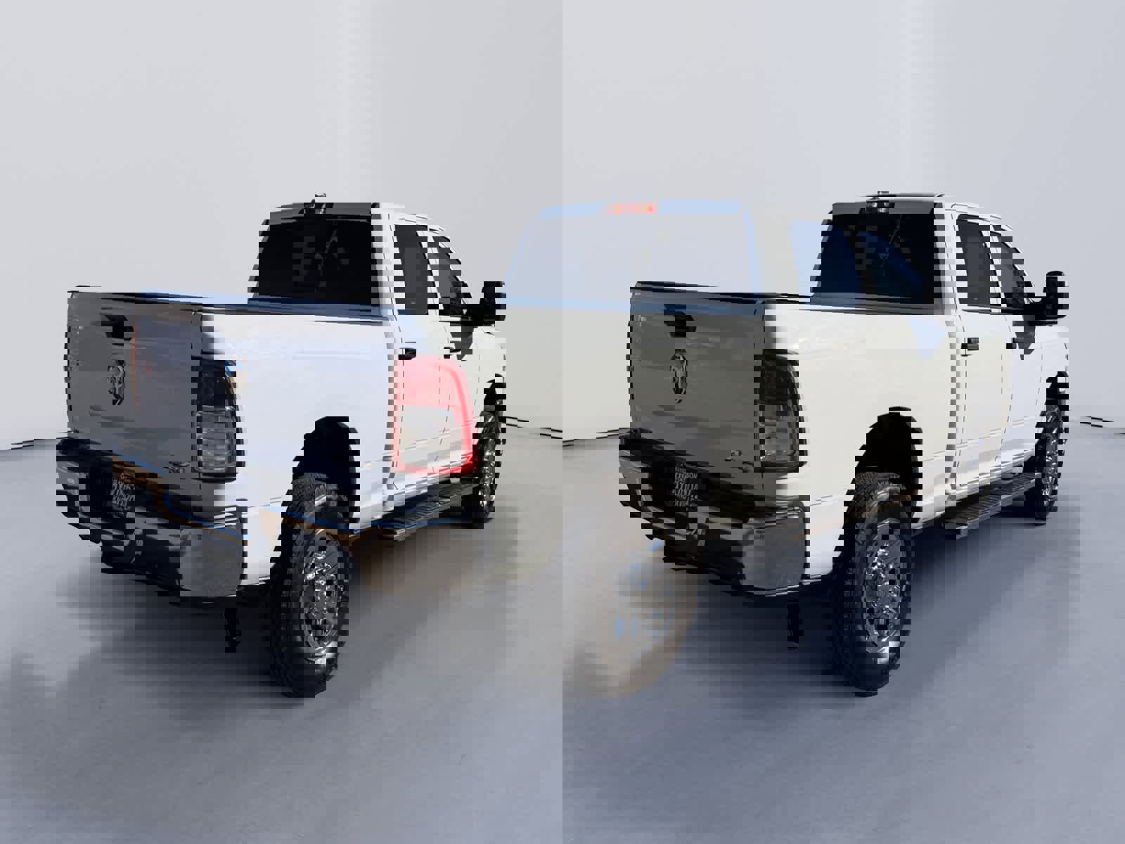 Used 2024 RAM 2500 Tradesman w/ Chrome Appearance Group image 3