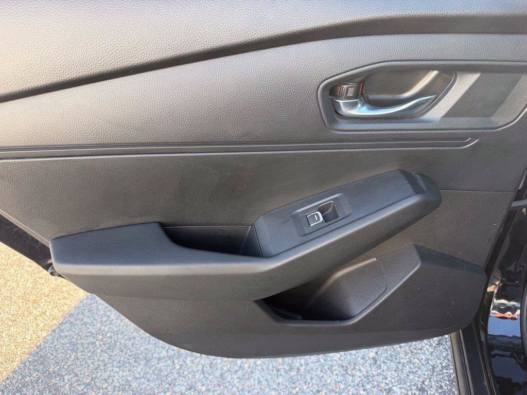 Used 2023 Honda Accord EX image 12