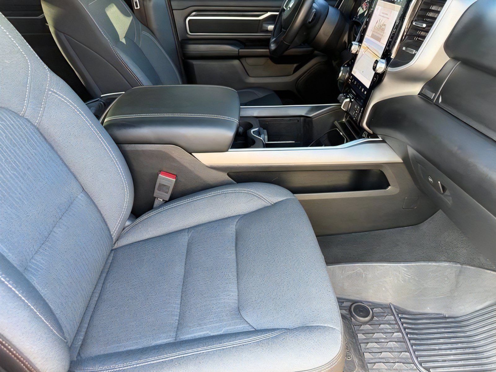 Used 2023 RAM 1500 Big Horn AWD/4WD image 12
