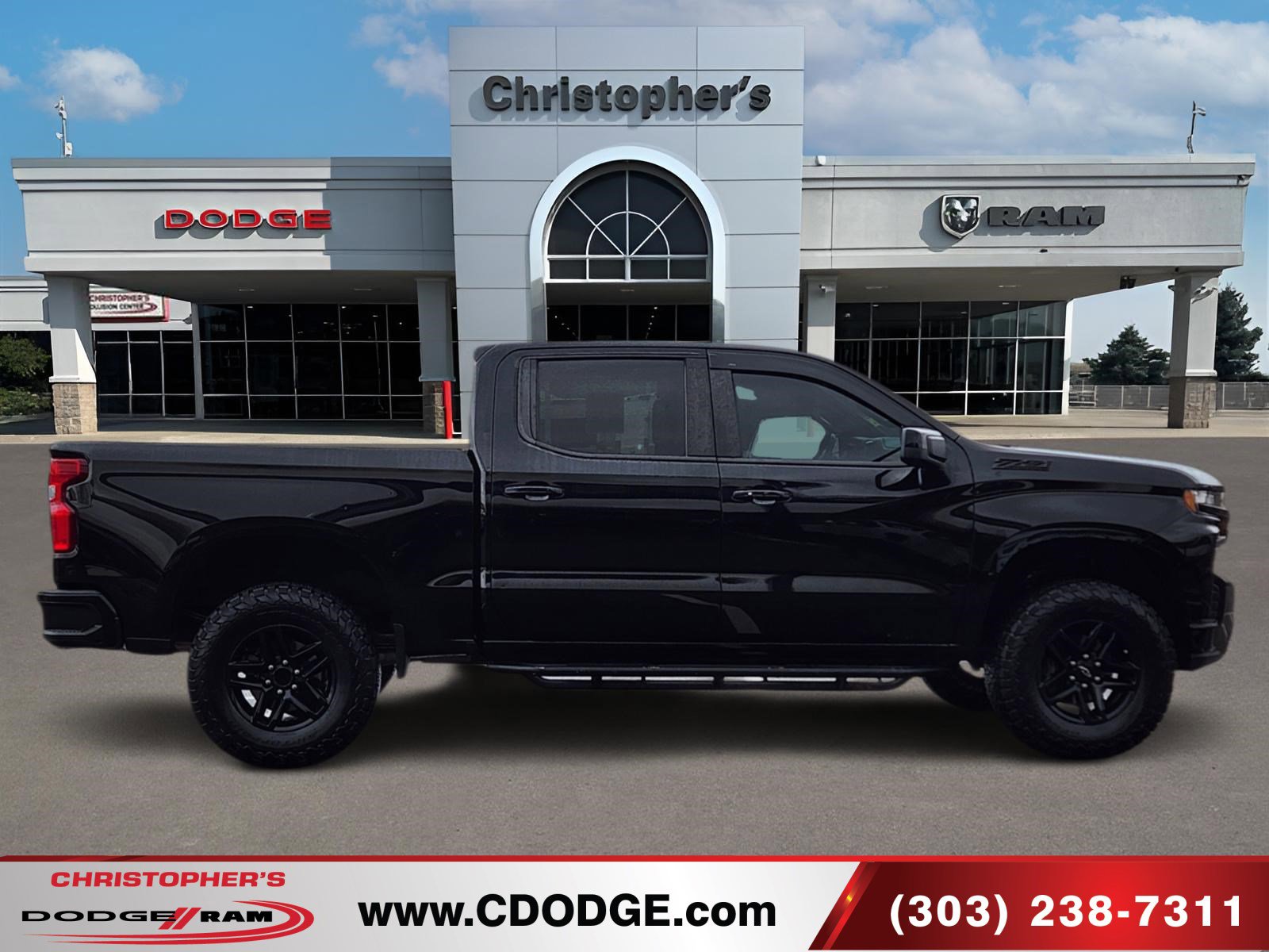 Used 2020 Chevrolet Silverado 1500 LT Trail Boss image 2