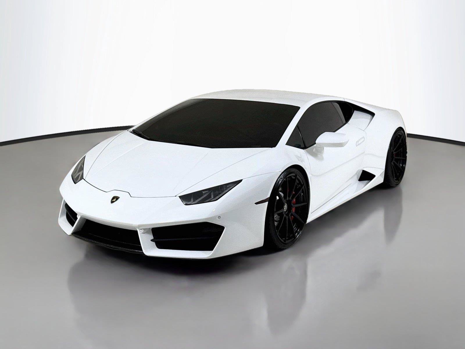 Used 2017 Lamborghini Huracan LP 580-2 RWD image 9